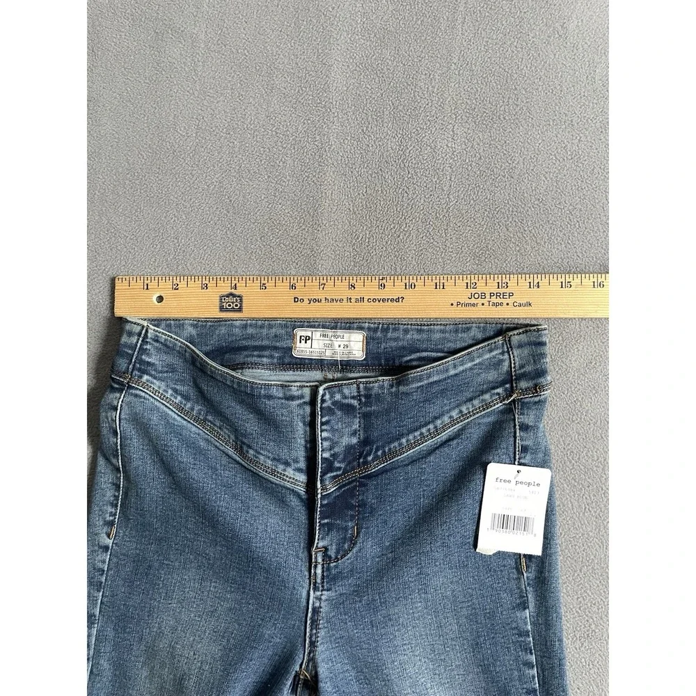 Free People We the Free Dawn Blue Flair Jeans New! 29x31‎ Stretch